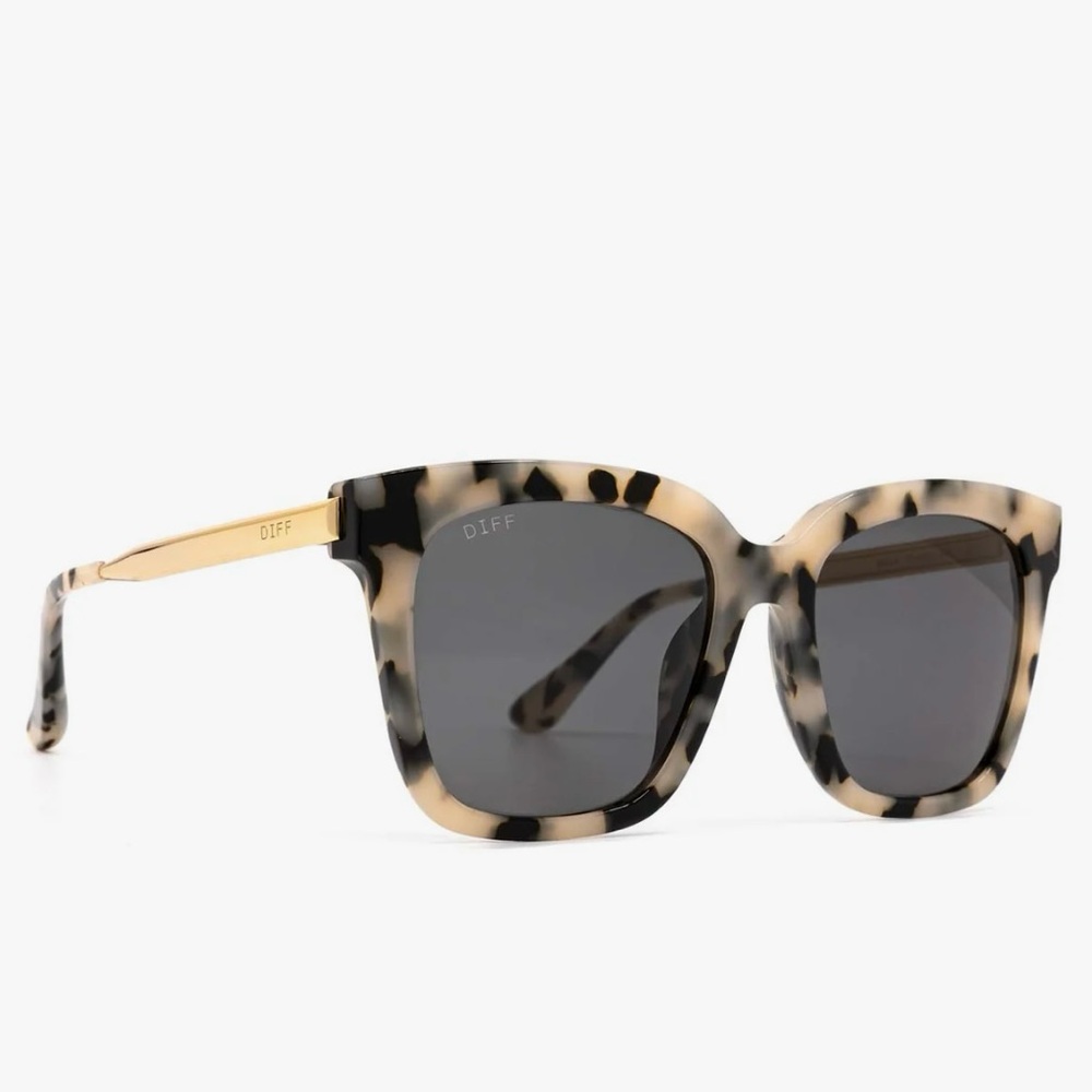 Diff Bella Sunglasses - image 6